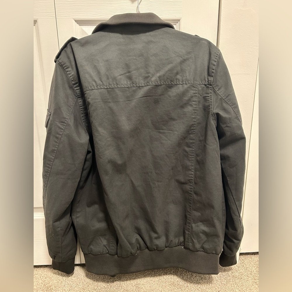 Men’s Jacket - Picture 2 of 4